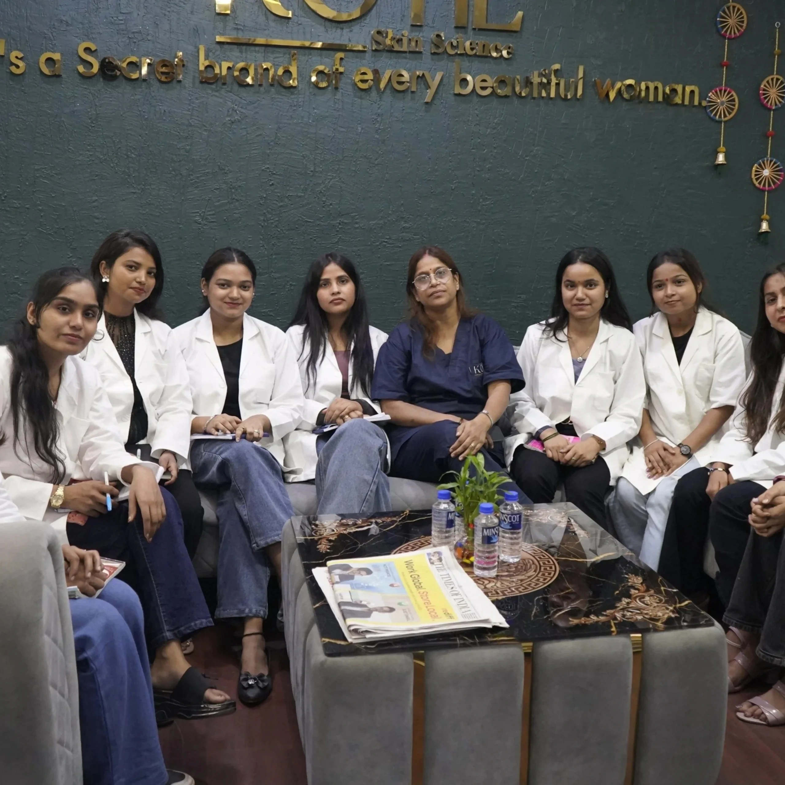 best aesthetic academy in delhi 2025